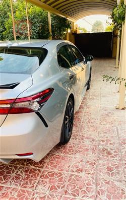 تۆیۆتا کامری